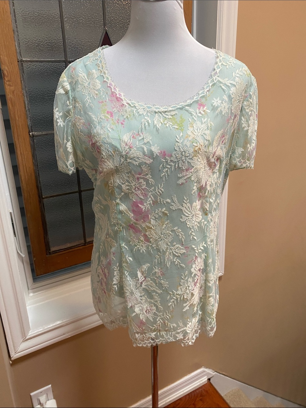 Delicate Lace Overlay Floral Mint Women's Top
